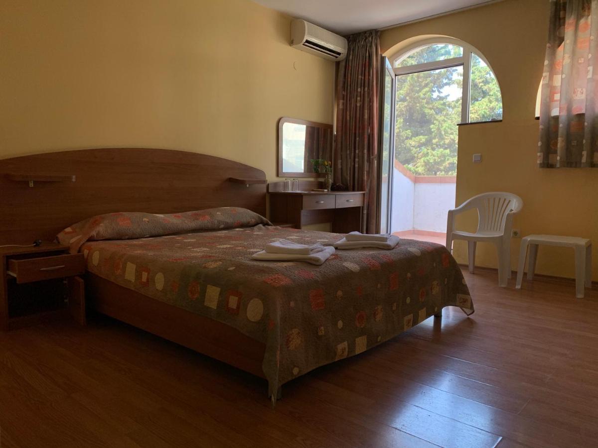 Sea Square Hotel Balchik Ngoại thất bức ảnh