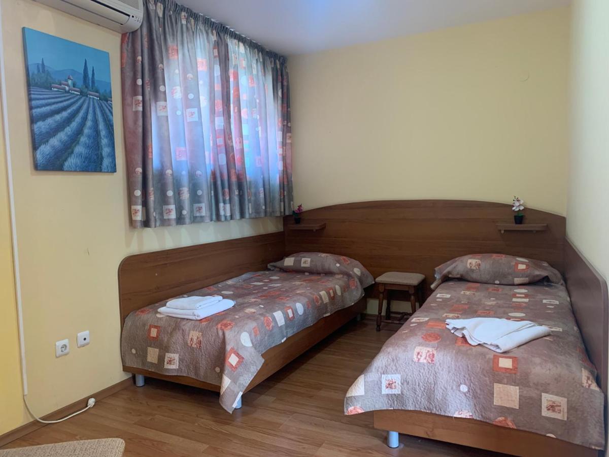 Sea Square Hotel Balchik Ngoại thất bức ảnh