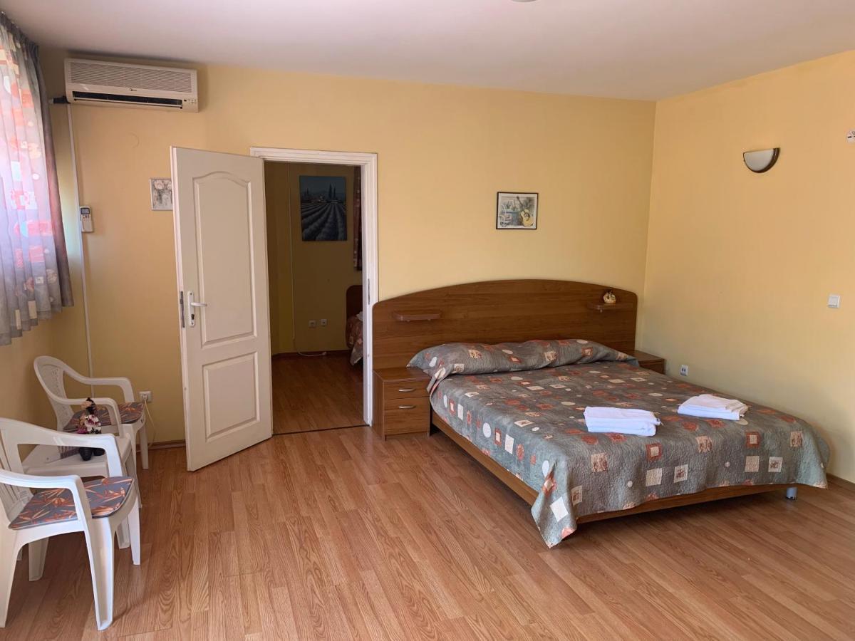Sea Square Hotel Balchik Ngoại thất bức ảnh