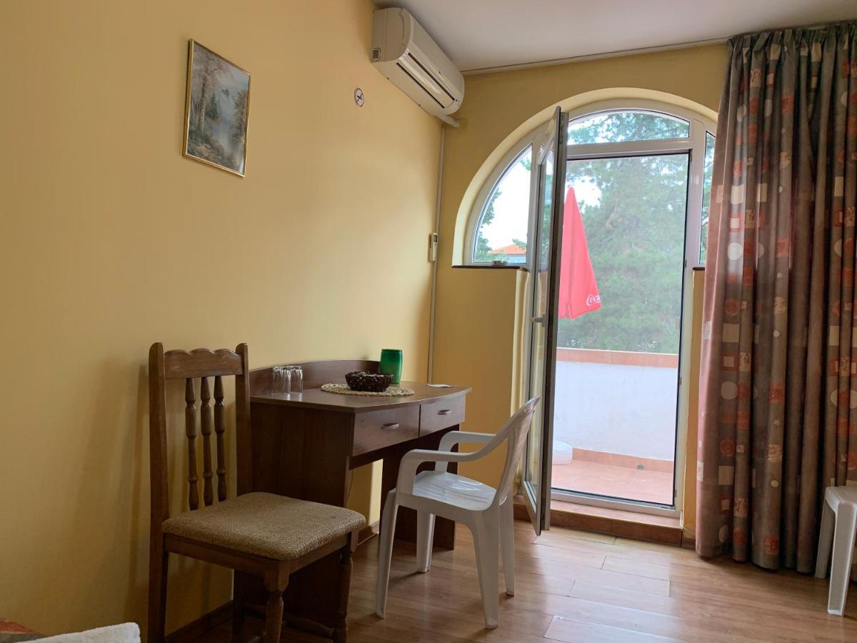 Sea Square Hotel Balchik Ngoại thất bức ảnh